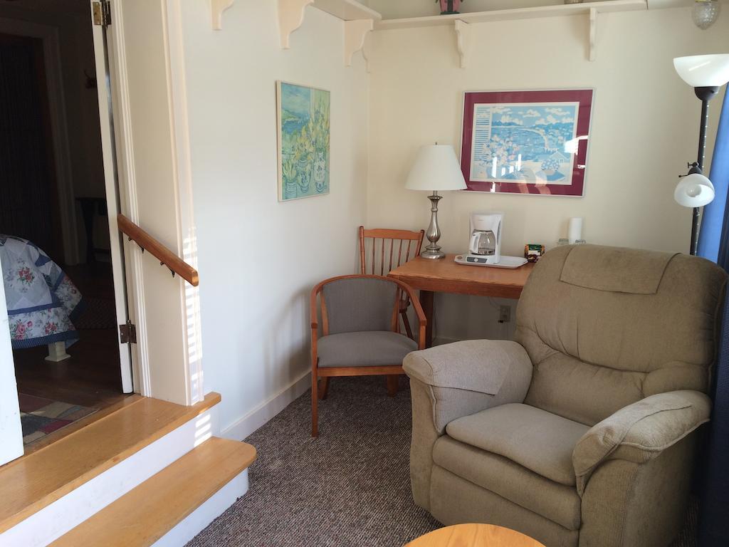 Beach Cottage Inn Lincolnville Exterior foto